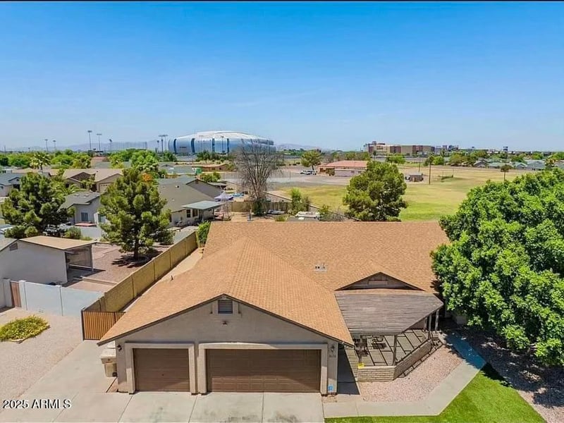 6176 89th Ave, Glendale, AZ 85305