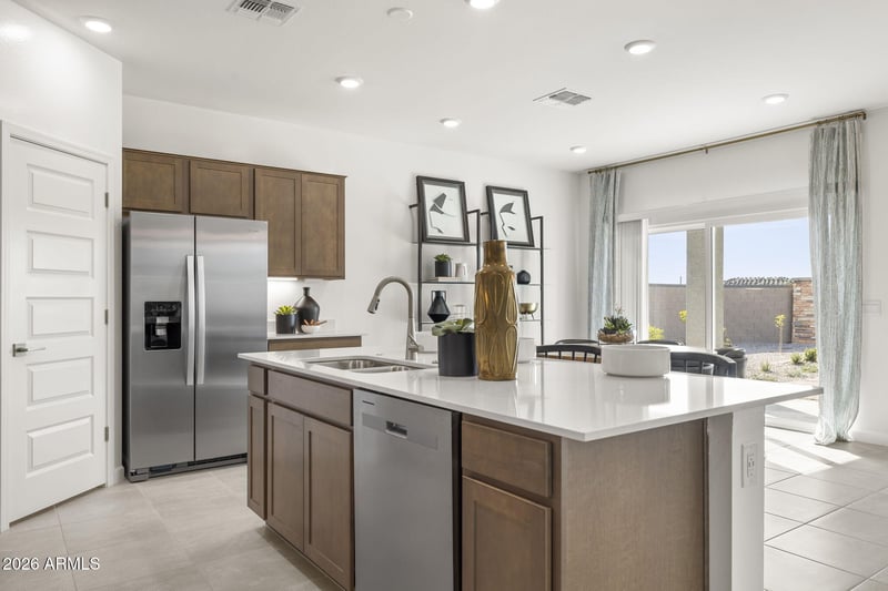 6176 262nd Ln, Buckeye, AZ 85326
