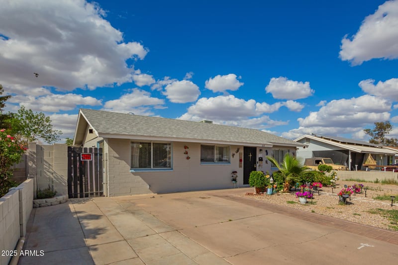 618 10th Dr, Mesa, AZ 85204