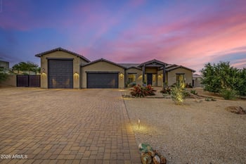 618 E Tumbleweed Dr, Phoenix, AZ 85085