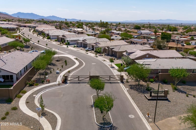 618 Piedmont Rd, Phoenix, AZ 85042