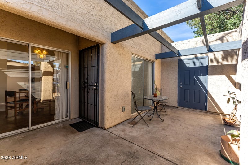 618 S Allred Dr, Tempe, AZ 85288