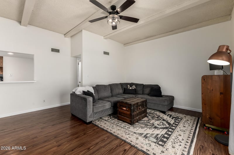 618 S Allred Dr, Tempe, AZ 85288