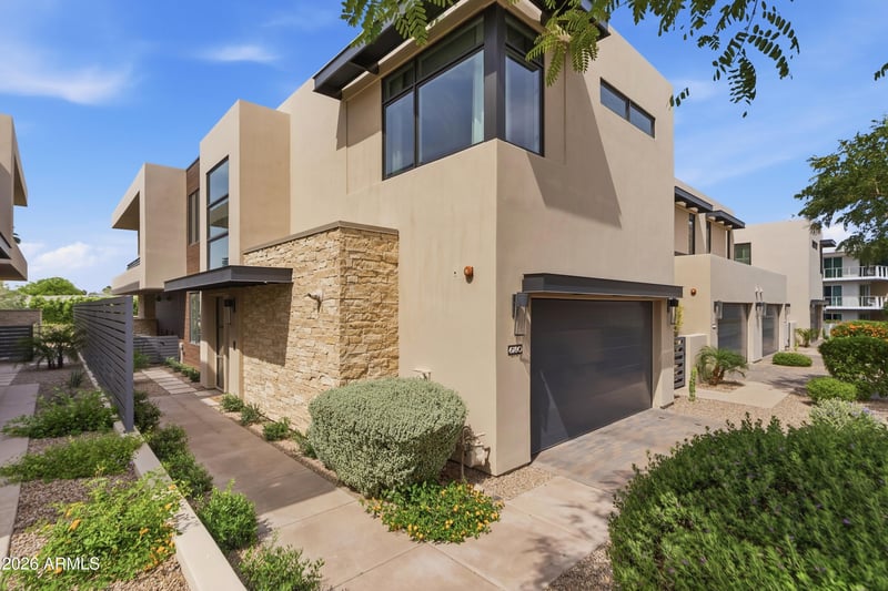 6180 Las Brisas Dr, Paradise Valley, AZ 85253