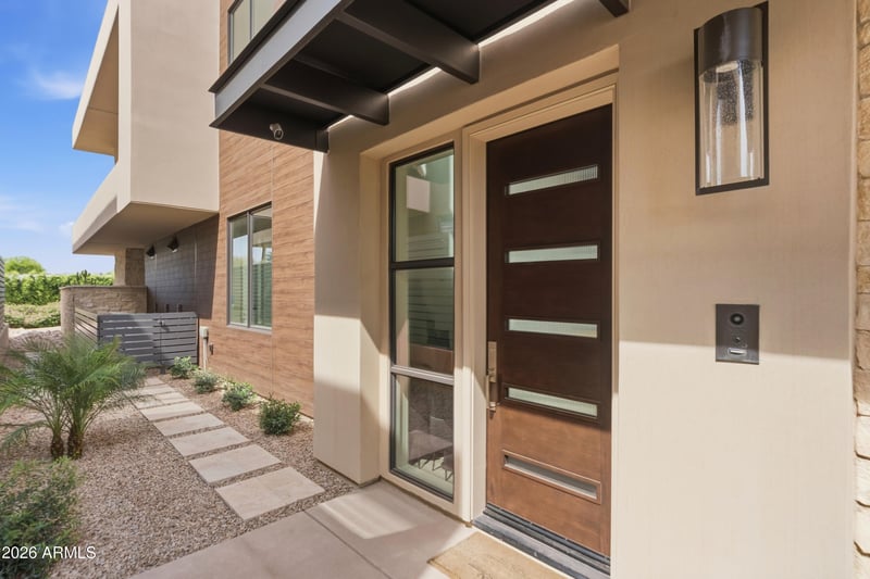 6180 Las Brisas Dr, Paradise Valley, AZ 85253