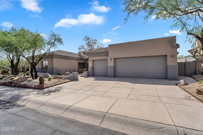 6184 Dusty Coyote Cir, Scottsdale, AZ 85266