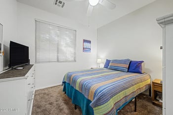 6186 Wikieup Ln, Glendale, AZ 85308