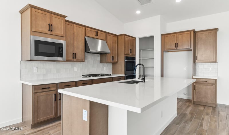 6187 Sunrise Ln, Buckeye, AZ 85396