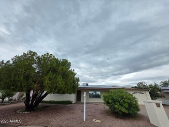 619 67th Pl, Mesa, AZ 85205