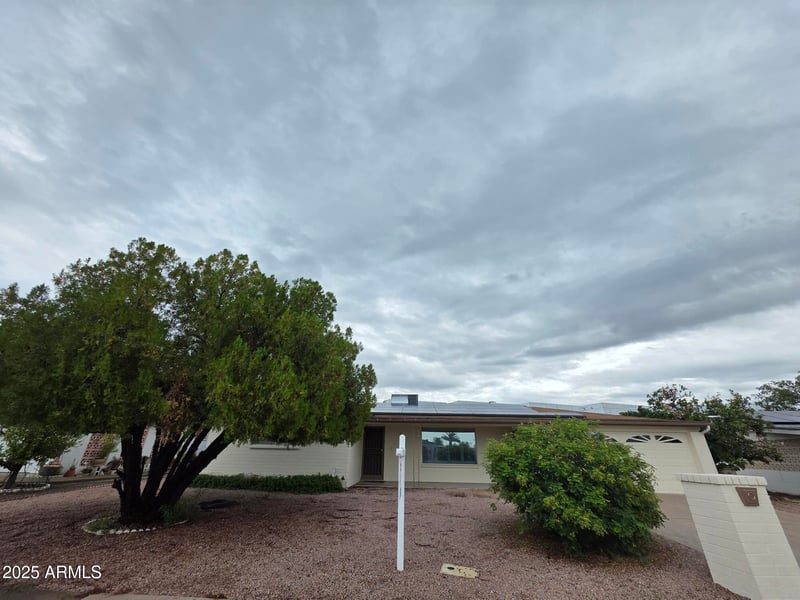 619 67th Pl, Mesa, AZ 85205