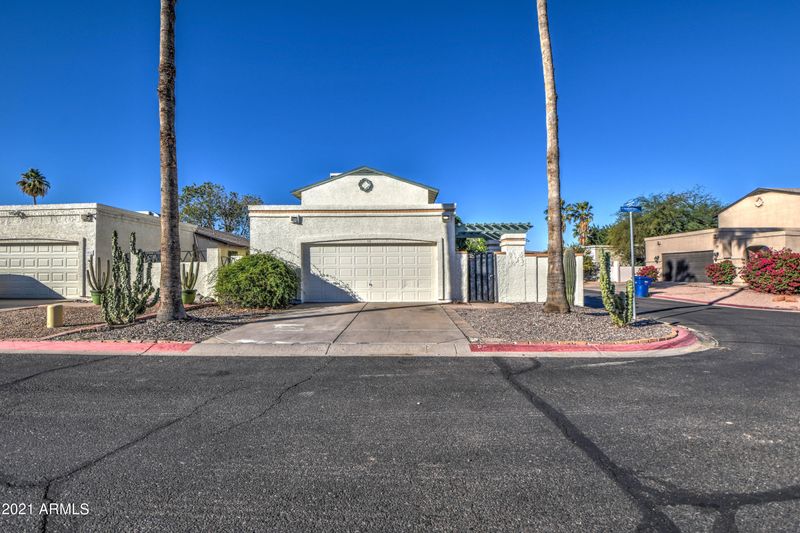 619 E Jensen St #54, Mesa, AZ 85203