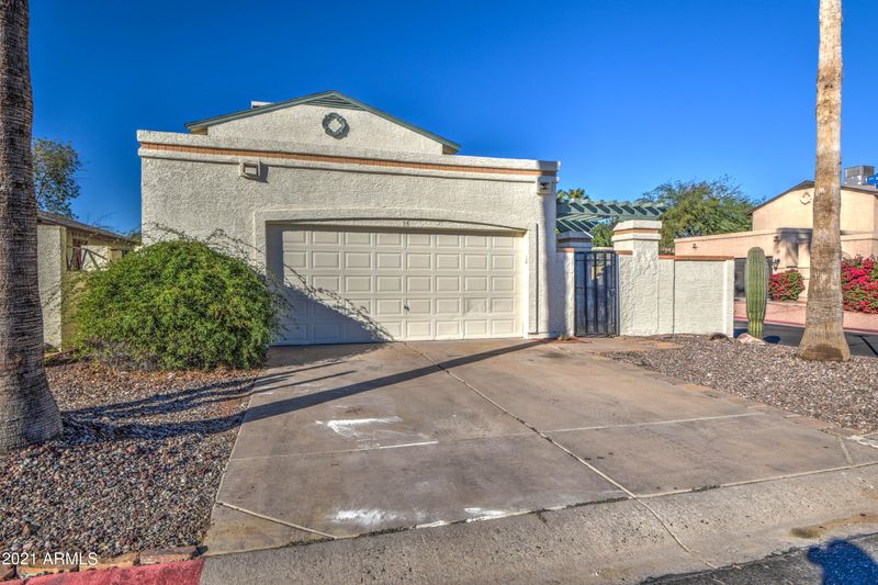 619 E Jensen St #54, Mesa, AZ 85203