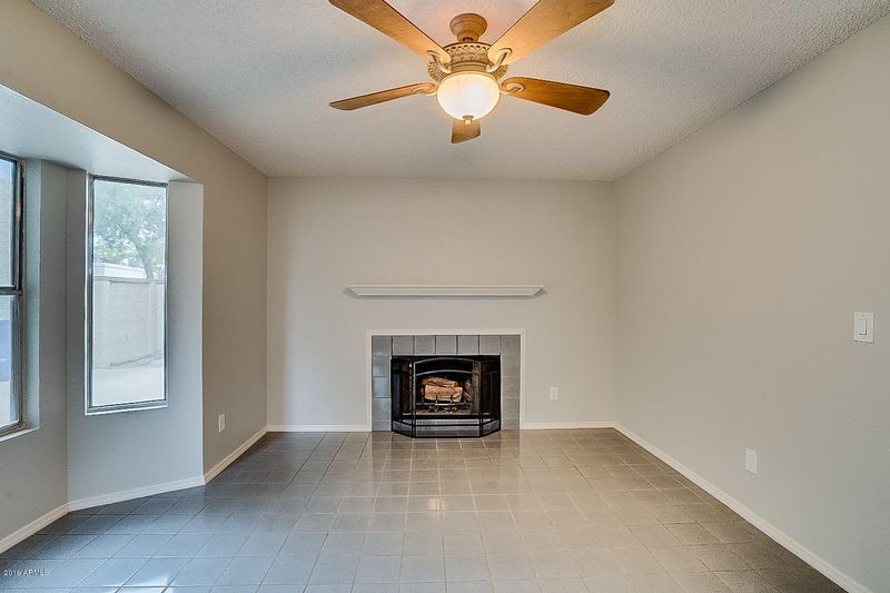 619 E Jensen St #95, Mesa, AZ 85203