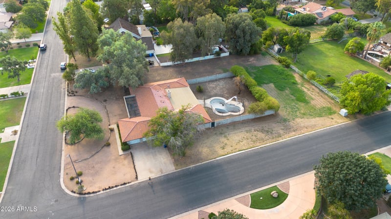 619 E Leah Ln, Gilbert, AZ 85234