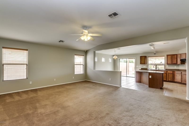 619 E Nancy Ave, San Tan Valley, AZ 85140