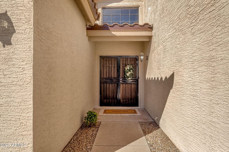 62 Ranch Rd, Tempe, AZ 85284