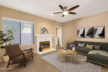 62 Ranch Rd, Tempe, AZ 85284