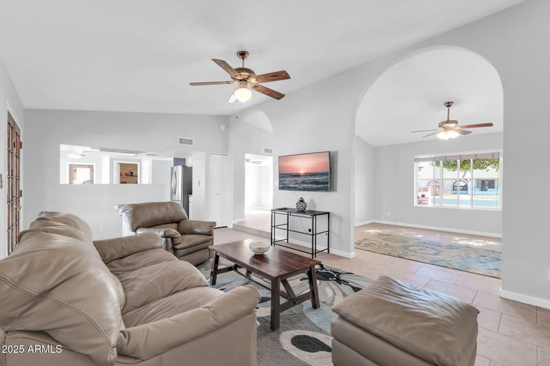 62 Secretariat Dr, Tempe, AZ 85284