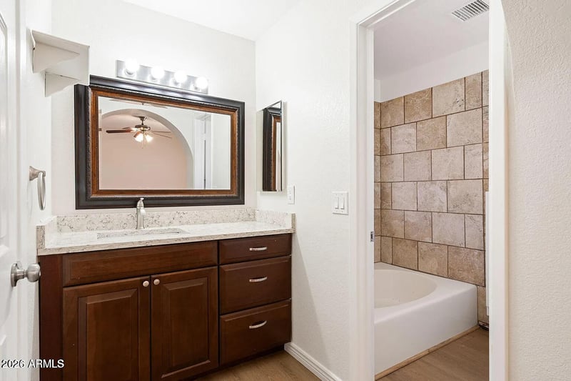 620 E Appaloosa Rd, Gilbert, AZ 85296