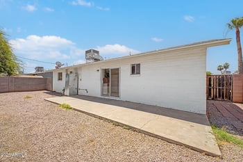620 Vista Del Cerro Dr, Tempe, AZ 85281