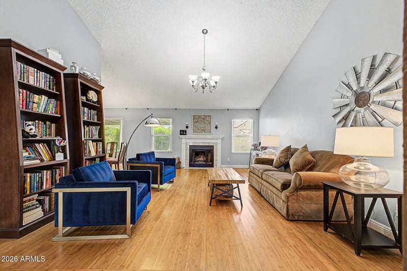 620 S Kenwood Ln, Chandler, AZ 85226
