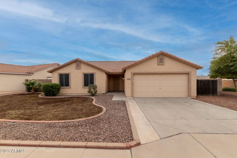620 S Thunderbird Dr, Apache Junction, AZ 85120
