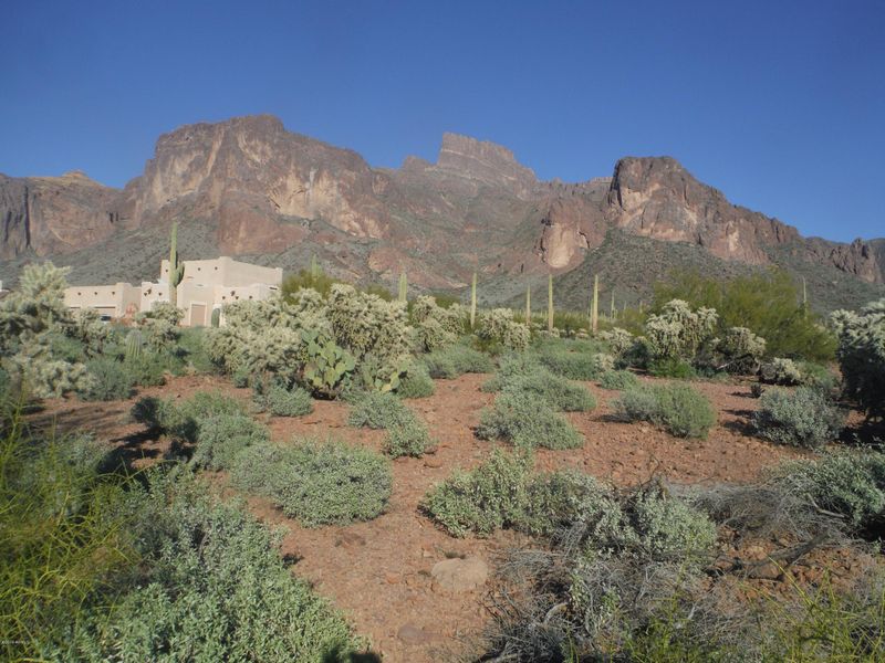 6200 E Roundup St, Apache Junction, AZ 85119