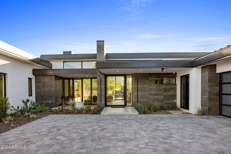6200 N Mockingbird Ln, Paradise Valley, AZ 85253