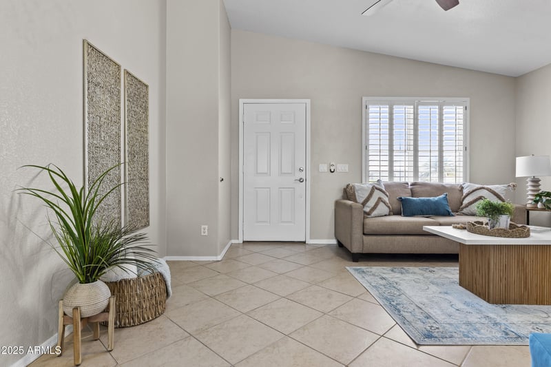 6200 Windstream Pl, Chandler, AZ 85249