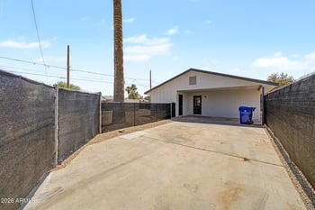 6201 Citrus Way, Glendale, AZ 85301