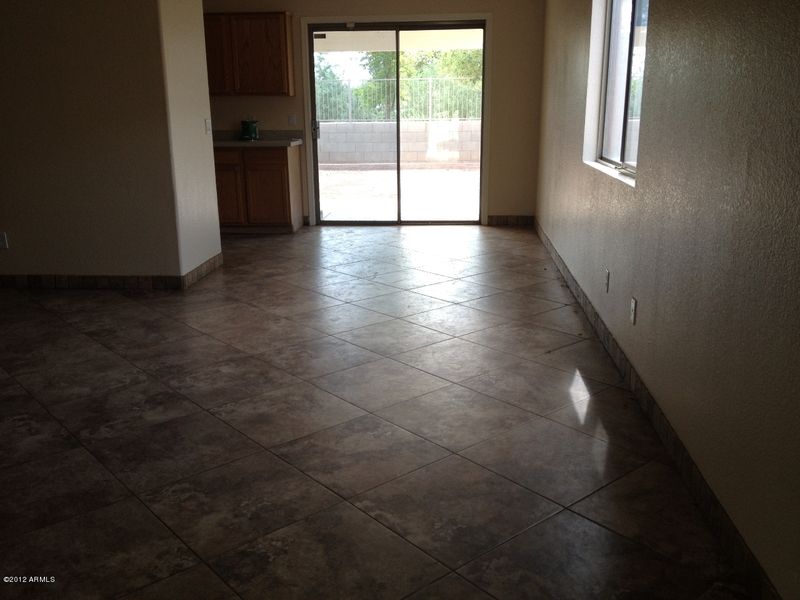 6201 W Illini St, Phoenix, AZ 85043