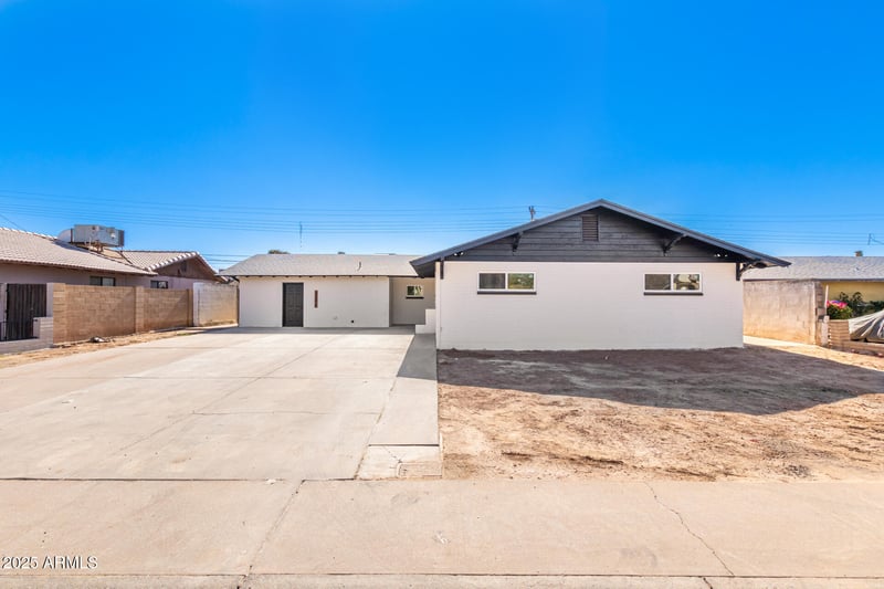 6201 W Indianola Ave, Phoenix, AZ 85033