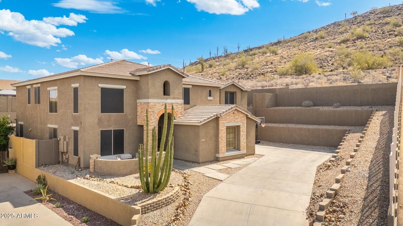 6202 Maya Dr, Phoenix, AZ 85083