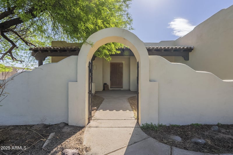 6205 195th Dr, Buckeye, AZ 85326