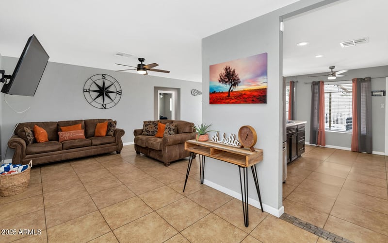 6207 Orange Dr, Glendale, AZ 85301