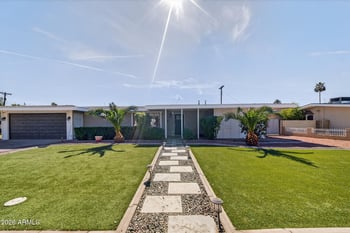 6207 Orange Dr, Glendale, AZ 85301