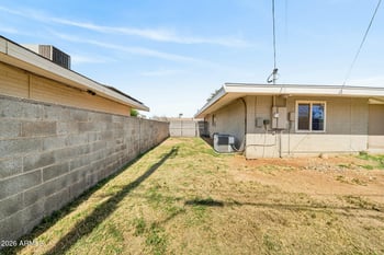 6207 Orange Dr, Glendale, AZ 85301