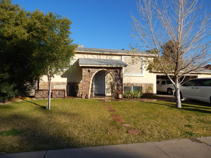 6207 S 47th St, Phoenix, AZ 85042