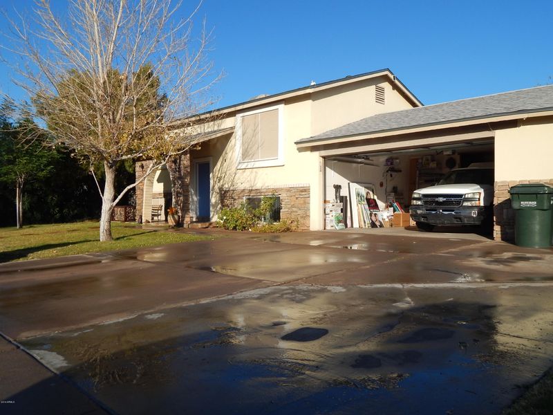 6207 S 47th St, Phoenix, AZ 85042
