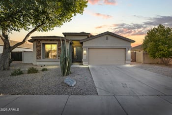 6207 Wikieup Ln, Glendale, AZ 85308