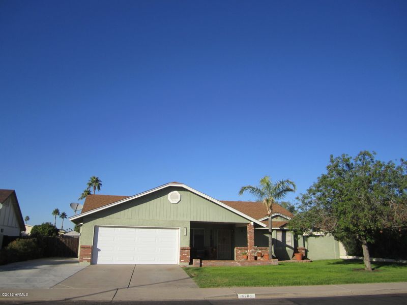 6208 E Inglewood St, Mesa, AZ 85205