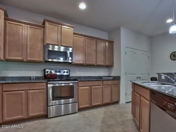 6209 N 75th Dr, Glendale, AZ 85303