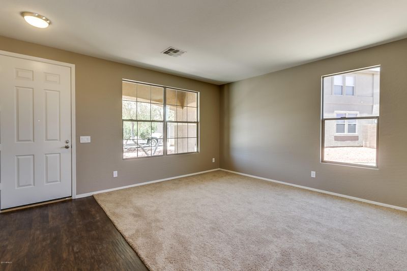 6209 S 31st Dr, Phoenix, AZ 85041
