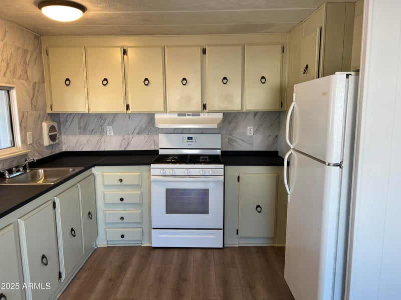 621 87th Way, Mesa, AZ 85208