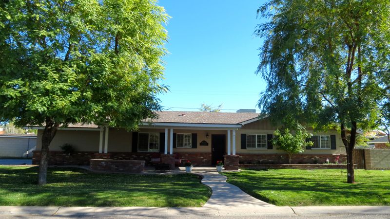 621 E Nicolet Ave, Phoenix, AZ 85020