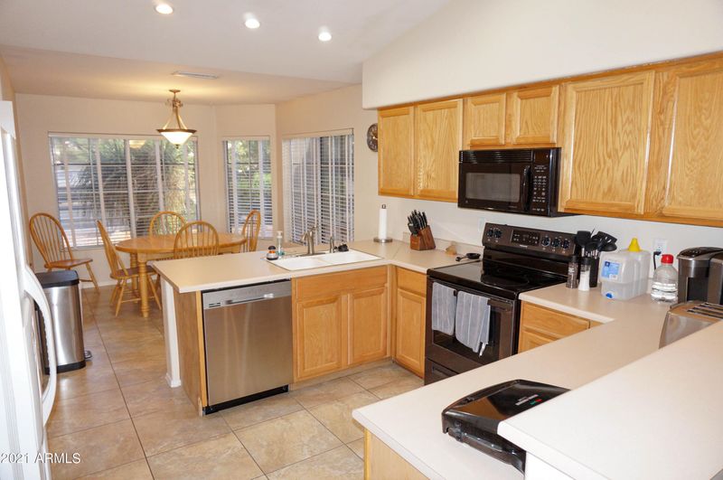 621 W Liberty Ln, Gilbert, AZ 85233