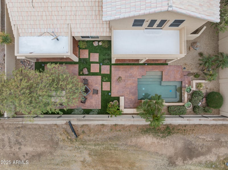 6210 Foothill Dr, Glendale, AZ 85310
