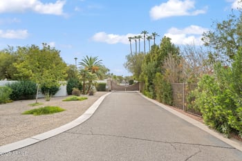 6211 74th Pl, Scottsdale, AZ 85250