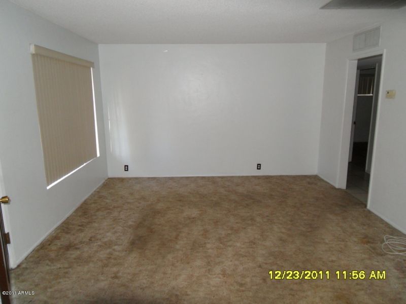 6211 N 27th Dr, Phoenix, AZ 85017