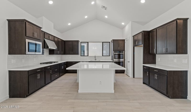 6211 Sunrise Ln, Buckeye, AZ 85396